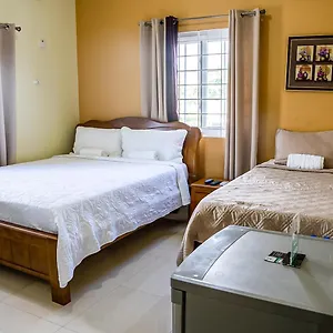 Bed & Breakfast Incognito Reggae, Kingston