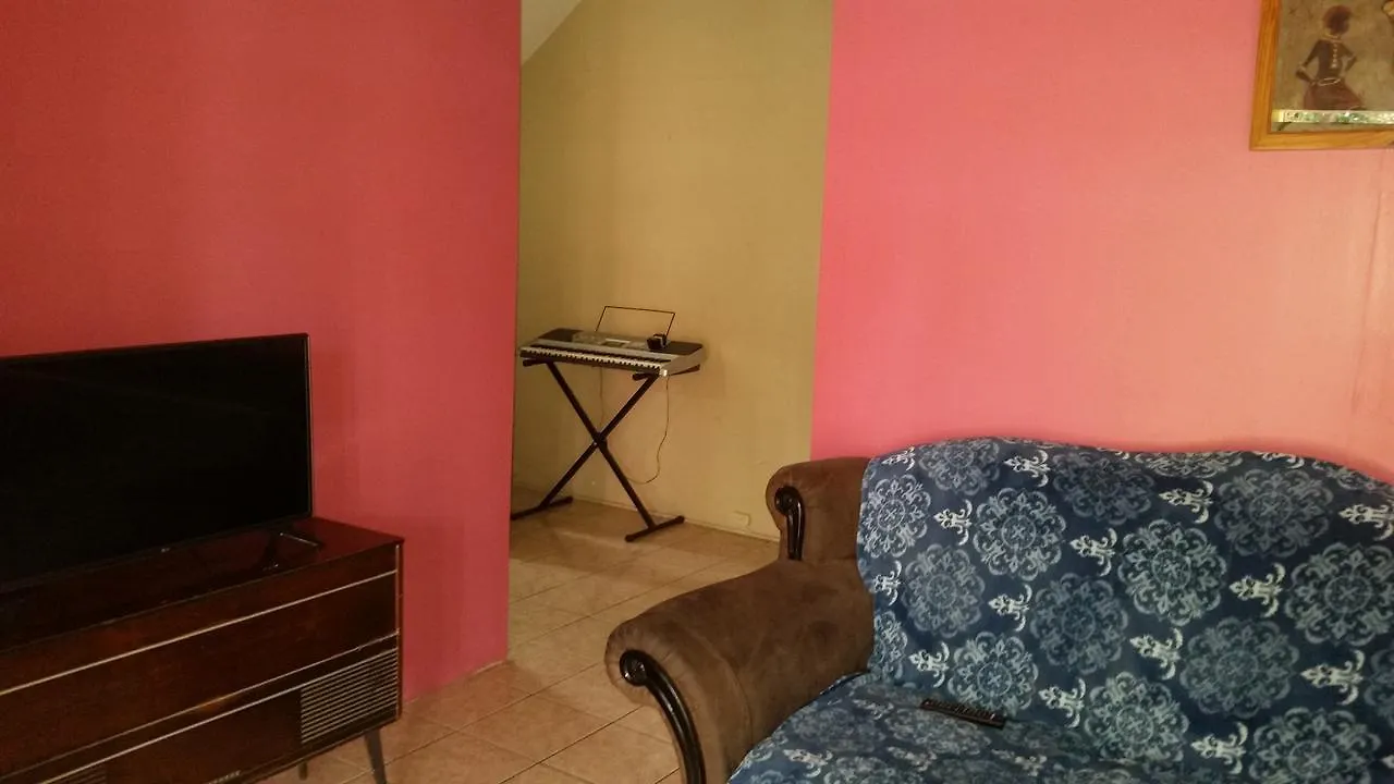 Dancehall Hostel Kingston 0*,  Jamaica